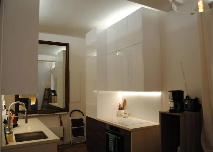 On Montmartre Street Apartment *